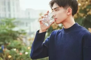 你知道狐臭是怎么形成的嗎?了解原因后，教你一個方法輕松去臭
