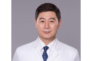 上海華美醫(yī)療美容醫(yī)院怎么樣？李志海顴骨內(nèi)推案例
