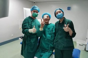廣州睛亮眼科門診部郭夢翔整形價格表附眼部案例展示