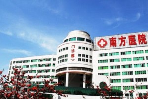 南方醫(yī)院整形科哪個醫(yī)生抽脂技術(shù)好？價格表+案例圖